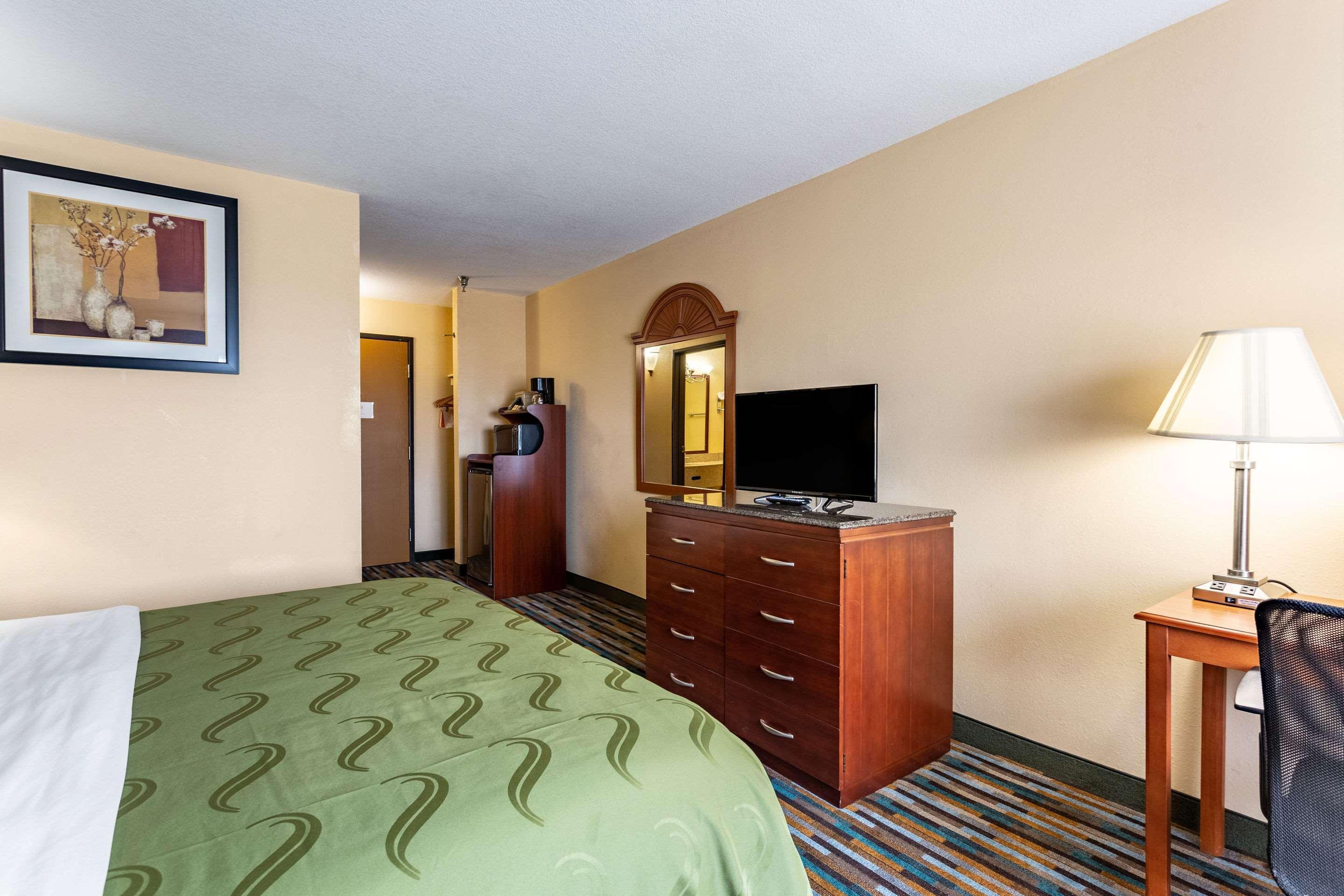Quality Inn Los Lunas Экстерьер фото