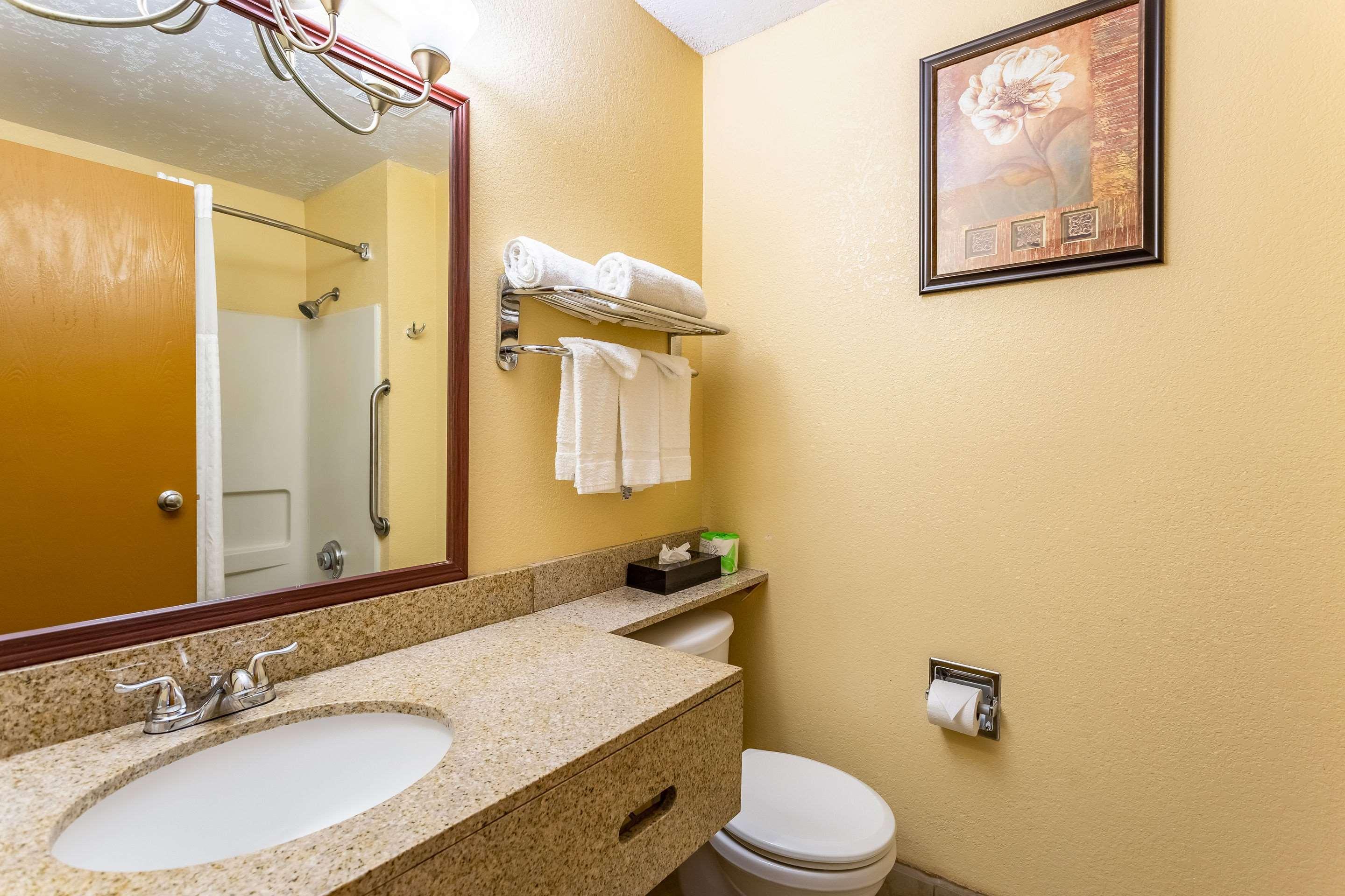 Quality Inn Los Lunas Экстерьер фото