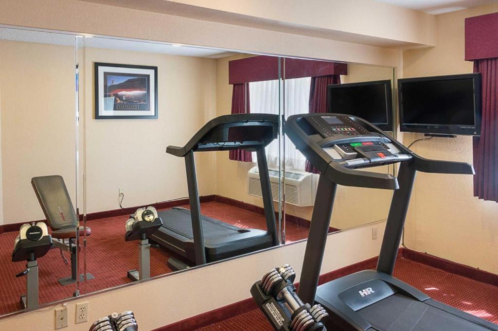 Quality Inn Los Lunas Экстерьер фото