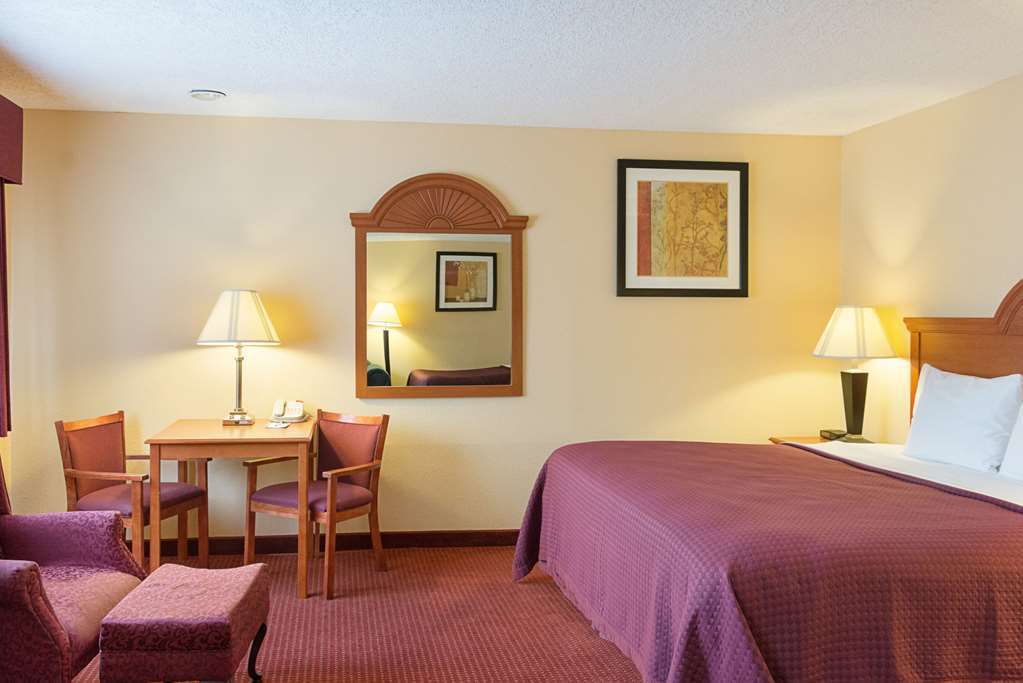 Quality Inn Los Lunas Номер фото